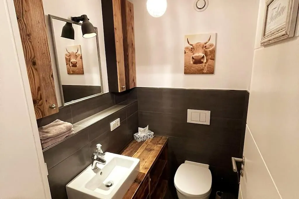 Zentral, Ruhig & Stilvoll Mit Bergpanorama+ Garten Garmisch-Partenkirchen Apartman
