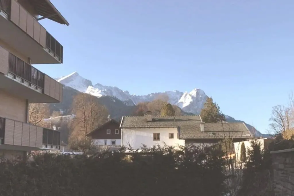 Zentral, Ruhig & Stilvoll Mit Bergpanorama+ Garten Garmisch-Partenkirchen 0*,